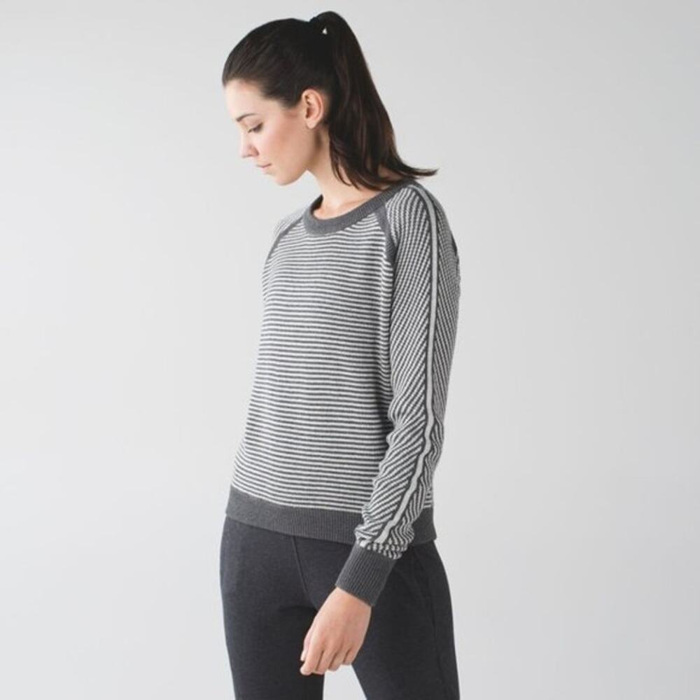 lululemon athletica Chevron Stripe Heathered Grey Devi Crew Sweater